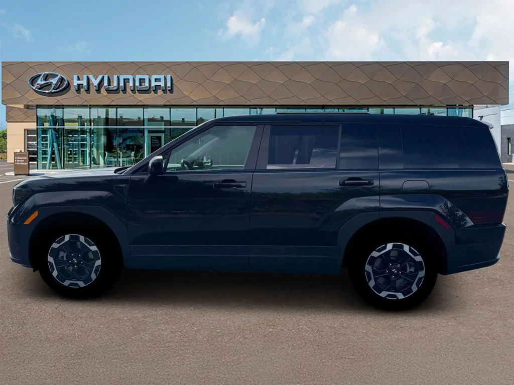 New 2026 Black Hyundai SE image 3