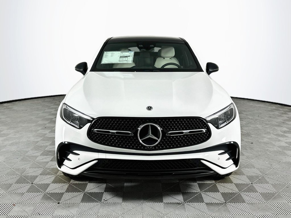 New 2027 Polar White Mercedes-Benz GLC 300 Coupe image 35