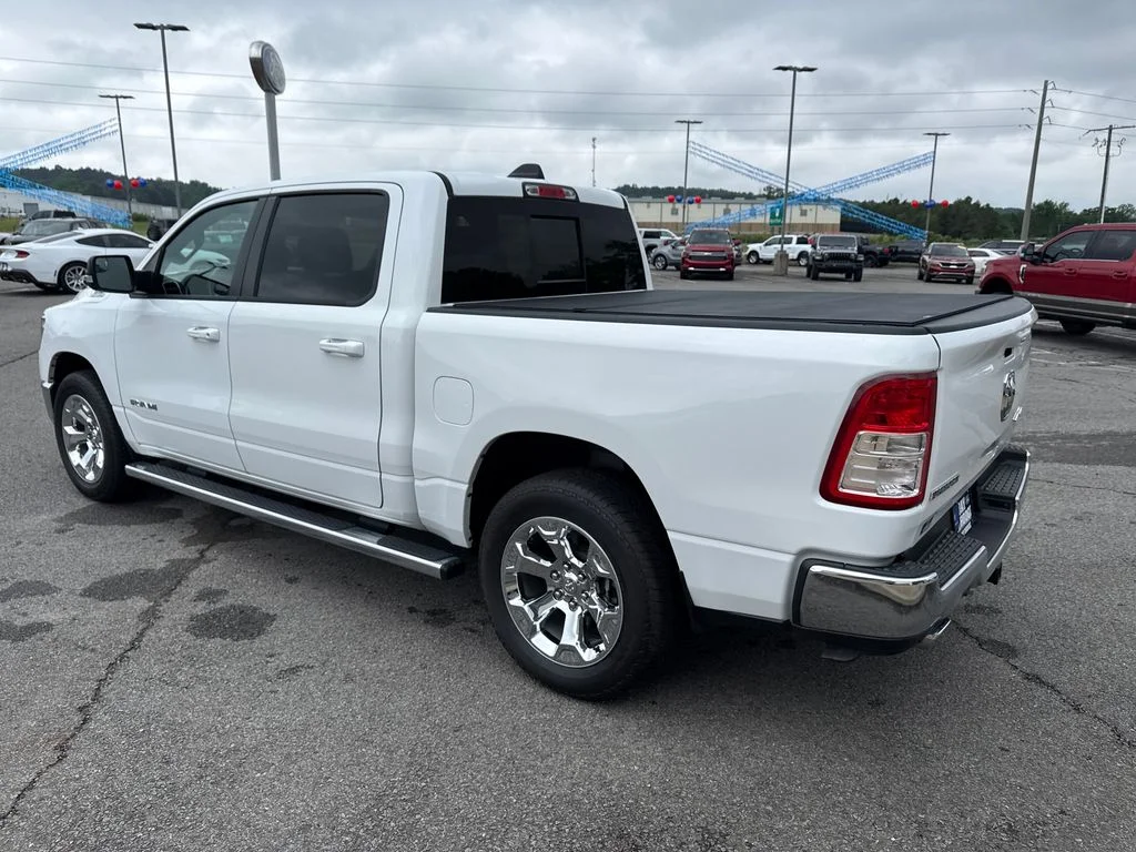 Used 2022 White Ram Big Horn/Lone Star image 4