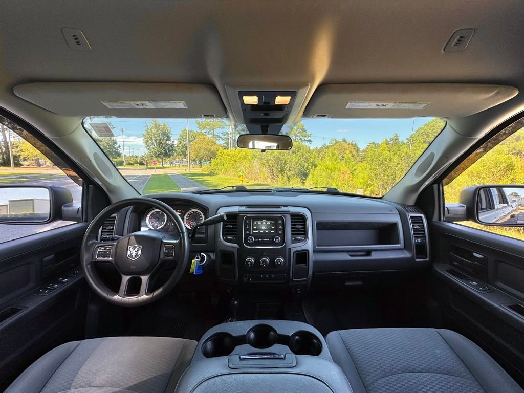 2018 Ram 2500 Tradesman photo 2