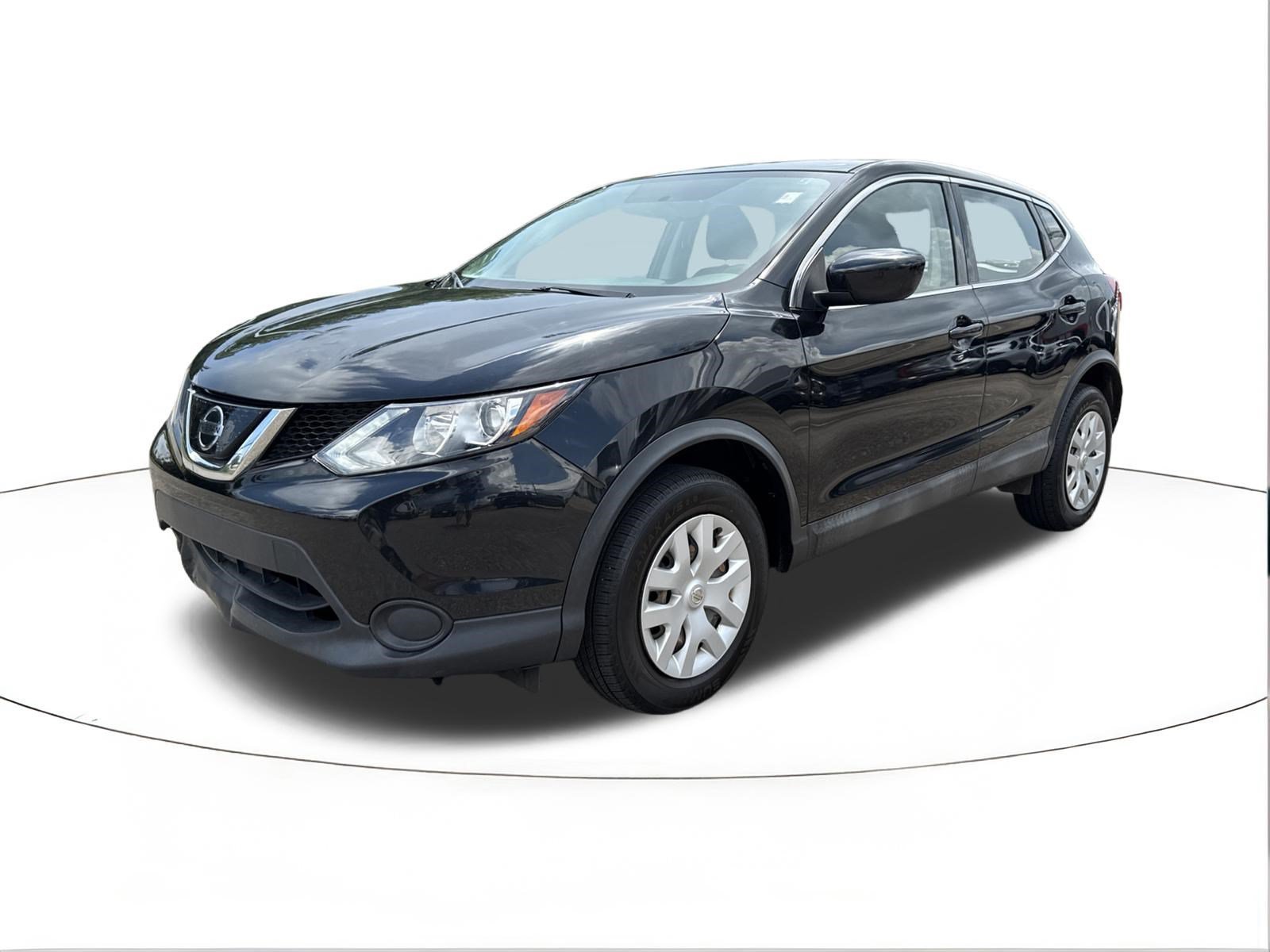 Used 2019 Magnetic Black Pearl Nissan S image 7