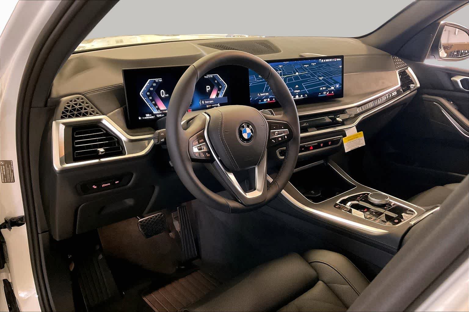 New 2026 Alpine White BMW sDrive40i image 8