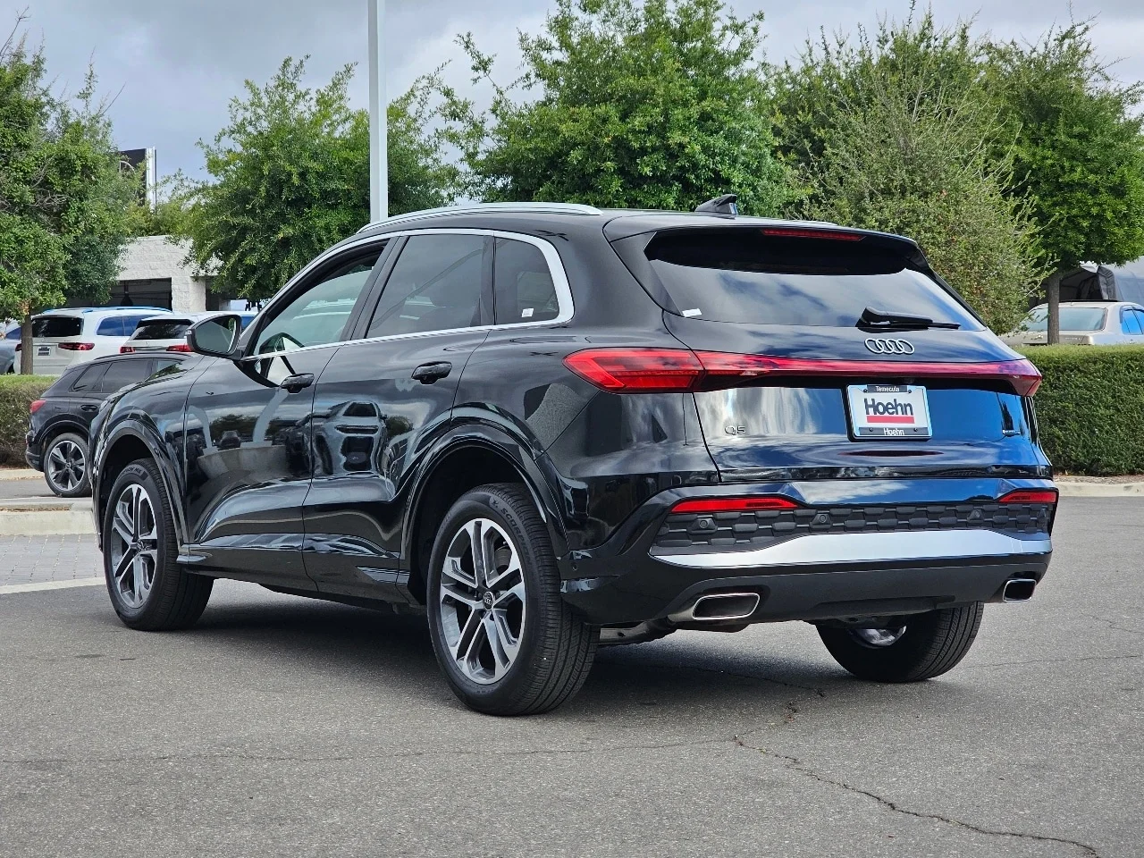 Used 2025 Mythos Black Metallic Audi 2.0T Premium image 9
