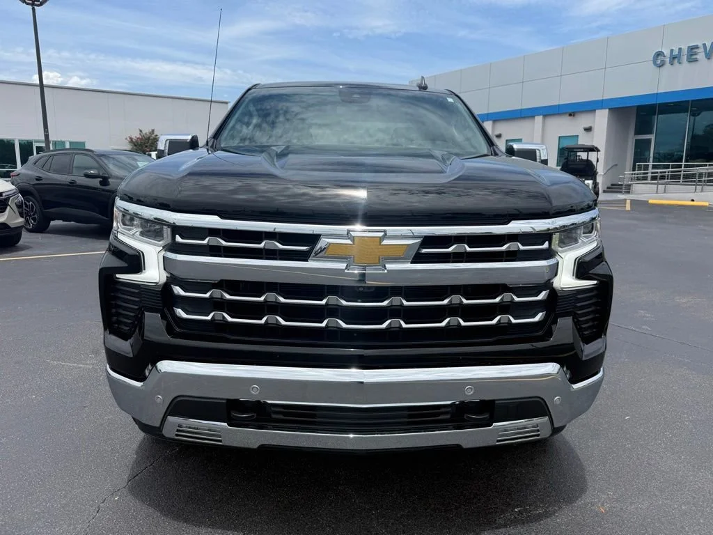 Used 2023 Black Chevrolet LTZ image 3