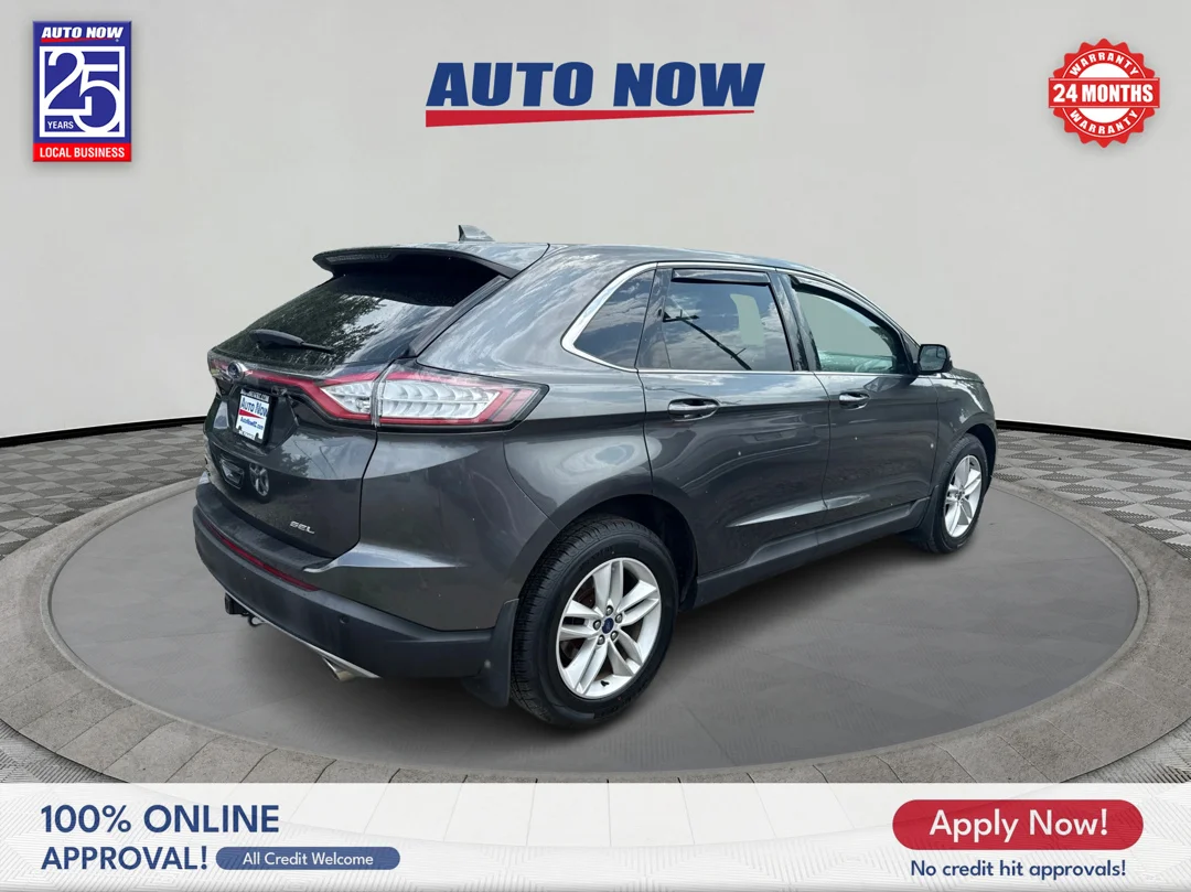 Used 2015 Gray Ford SEL image 5