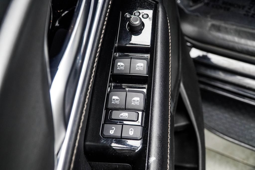 Used 2024 Black Jeep Series II image 36