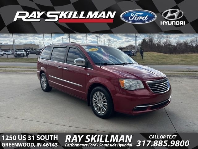 2014 Chrysler Town & Country Touring-L
