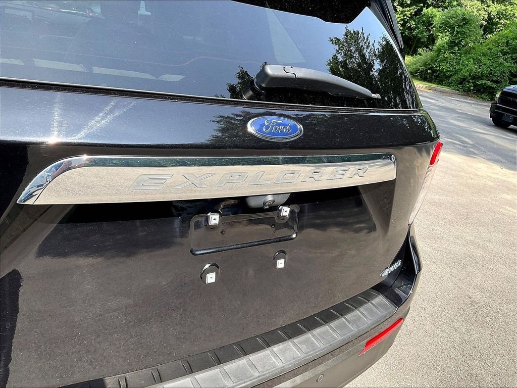 Used 2022 Black Ford XLT image 30