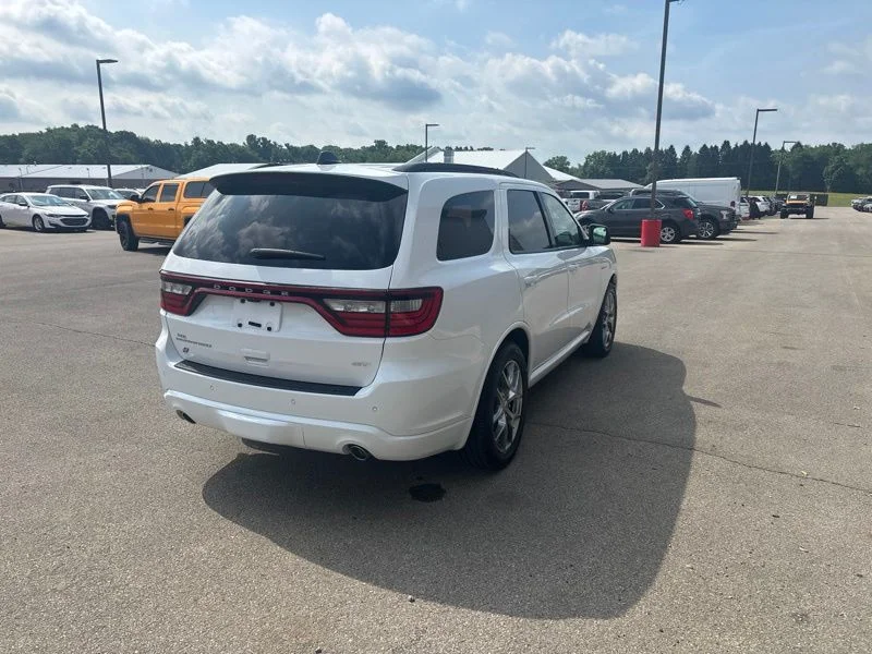New 2026 White Knuckle Clear-Coat Exterior Paint Dodge GT Plus HEMI V8 image 3