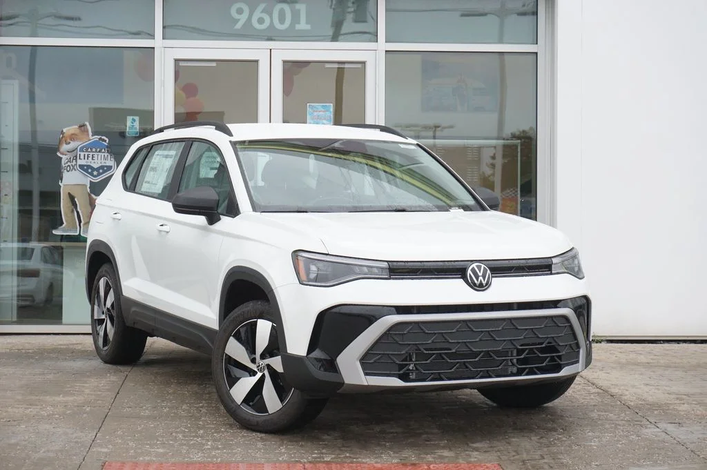 New 2026 White Volkswagen 1.5T S image 2