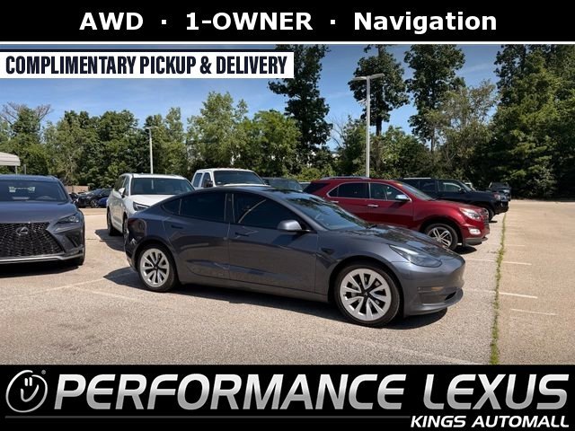 2022 Tesla Model 3 Long Range Dual Motor All-Wheel Drive's photo