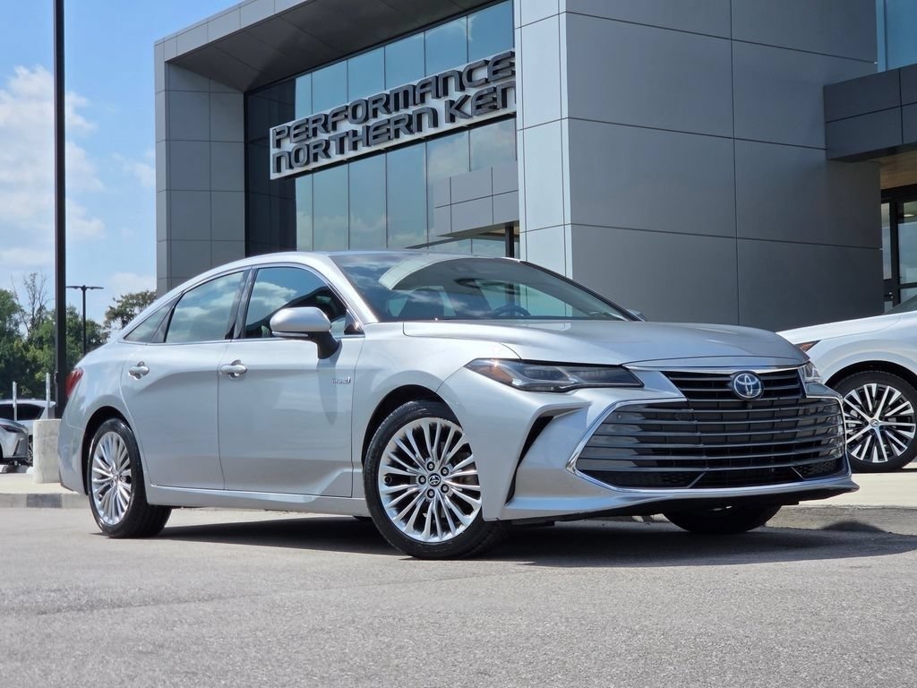 Used 2020 Celestial Silver Metallic Toyota Hybrid Limited image 2