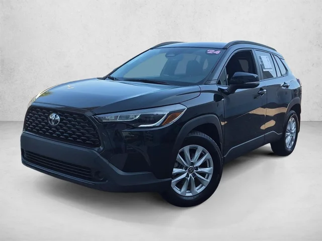 2024 Toyota Corolla Cross LE