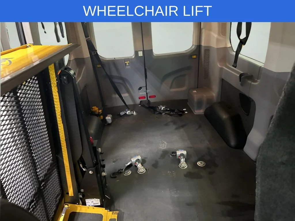 2016 Ford Transit XL - Photo 30