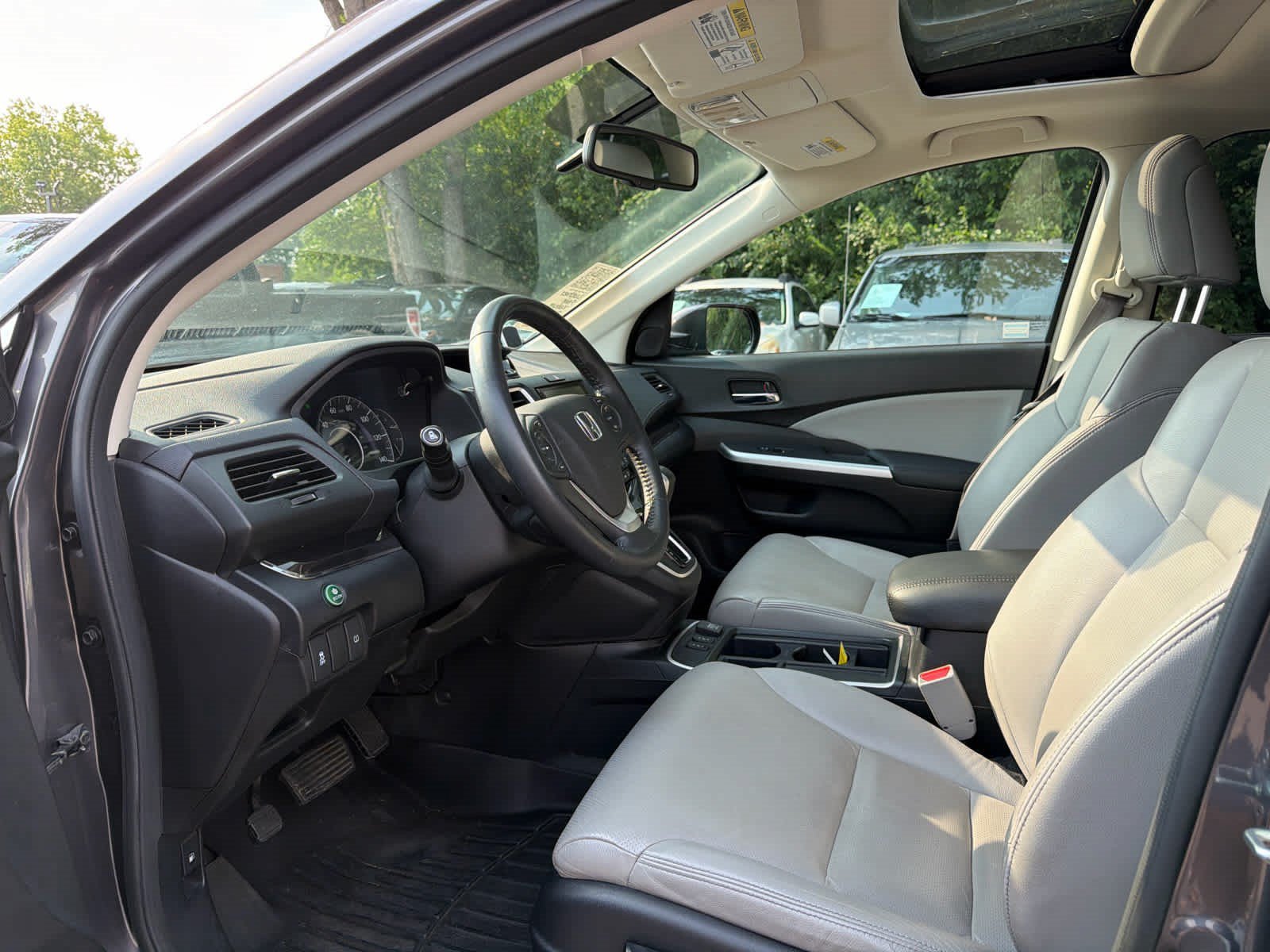 Used 2015 Gray Honda EX-L image 5