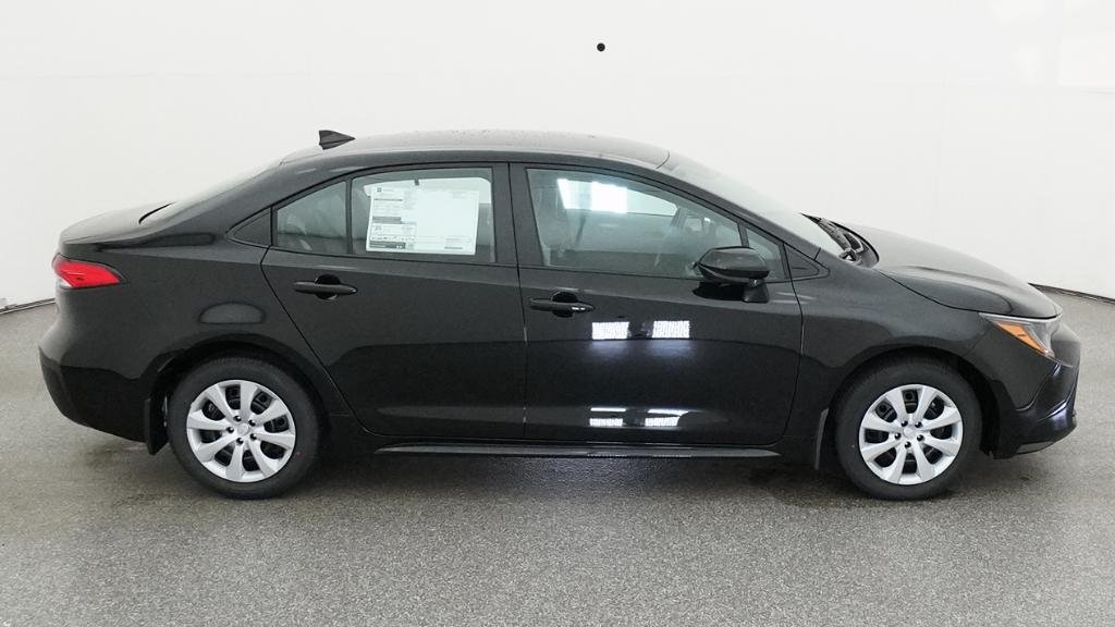 New 2026 Midnight Black Metallic Toyota LE image 14