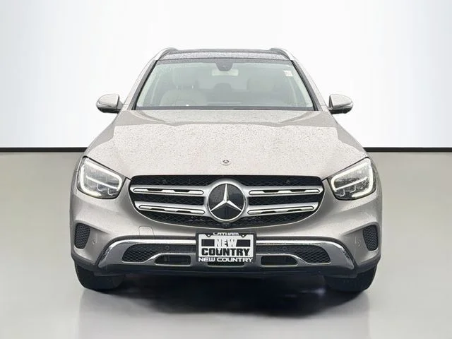 Used 2020  Mercedes-Benz GLC 300 image 2