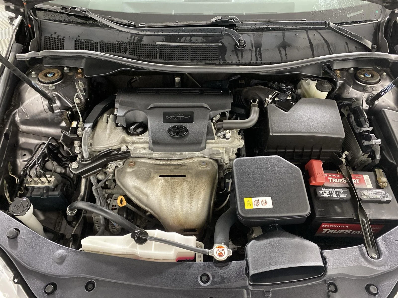 Used 2017 Predawn Gray Mica Toyota LE image 20