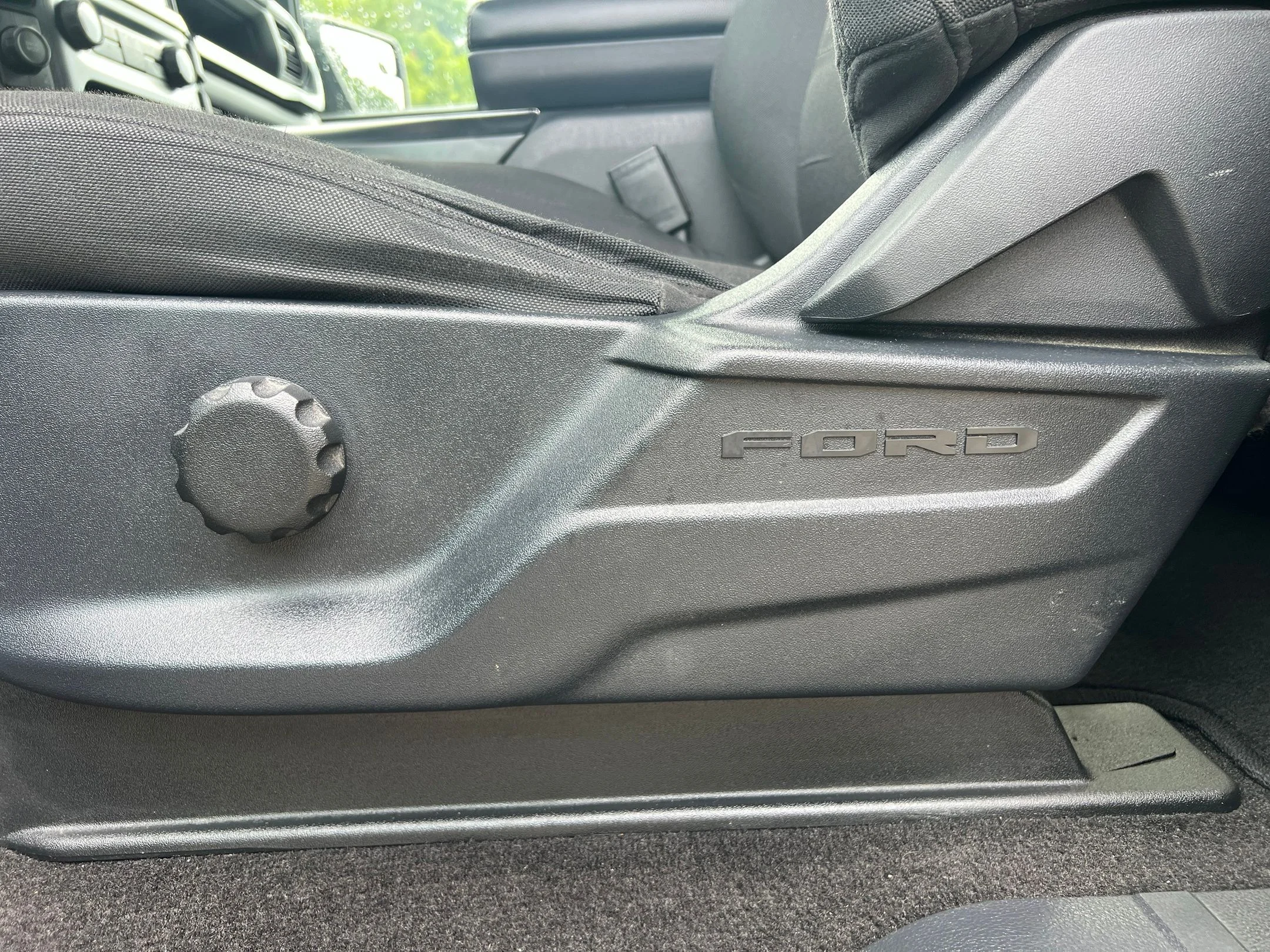 Used 2023 Gray Ford XL image 17