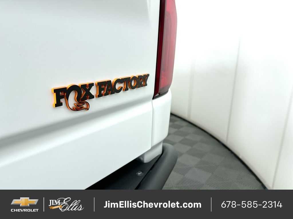 2025 Chevrolet Silverado 1500 LTZ - Photo 71