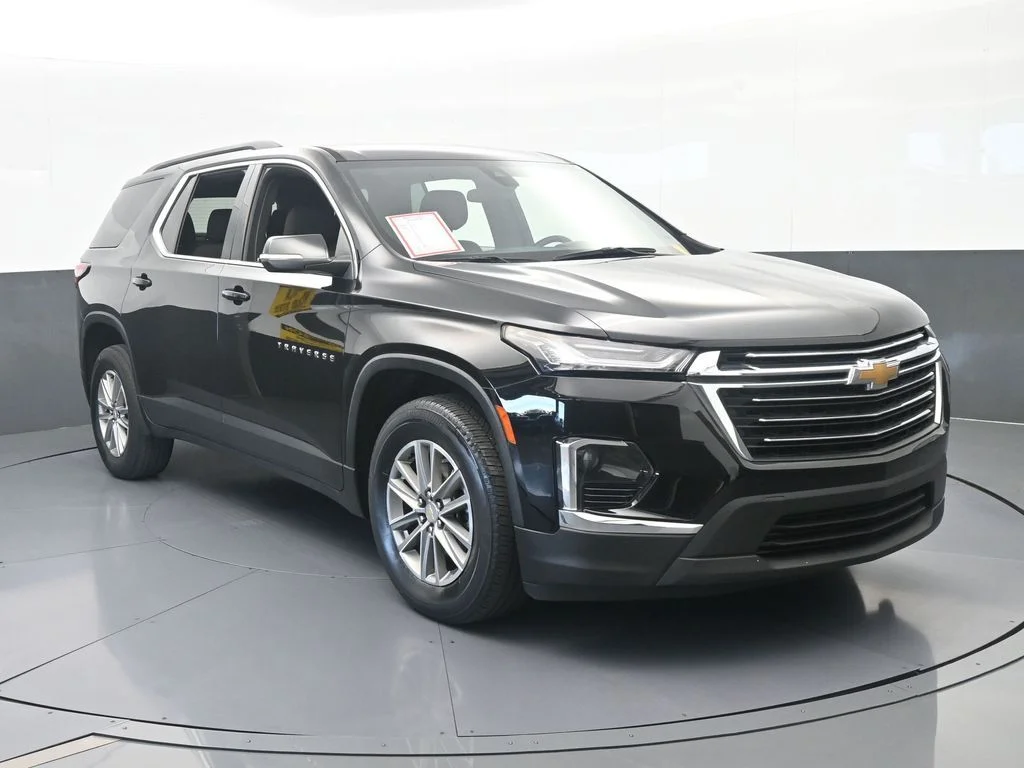 Used 2023 Mosaic Black Metallic Chevrolet LT image 9