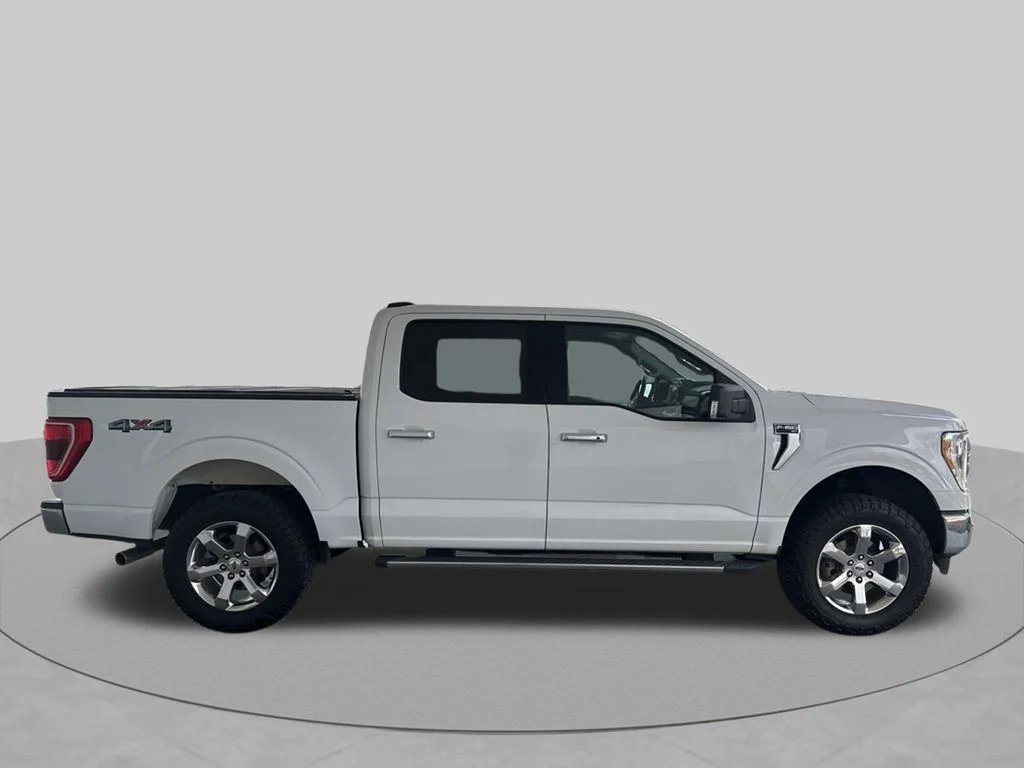 Used 2021 Oxford White Ford XLT image 7