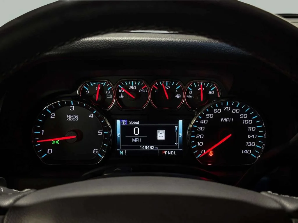 Used 2019 QUICKSILVER METALLIC GMC SLT image 13