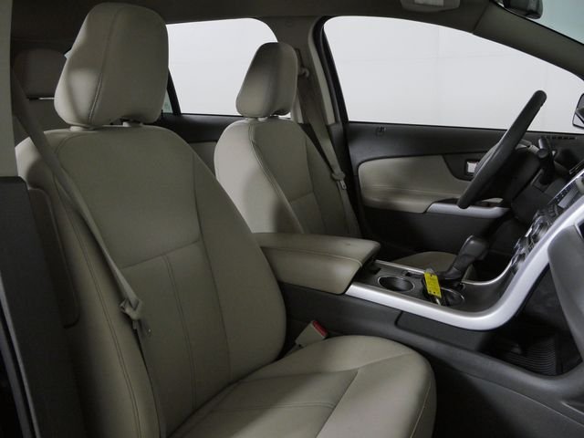 Used 2011 Black Ford SE image 13