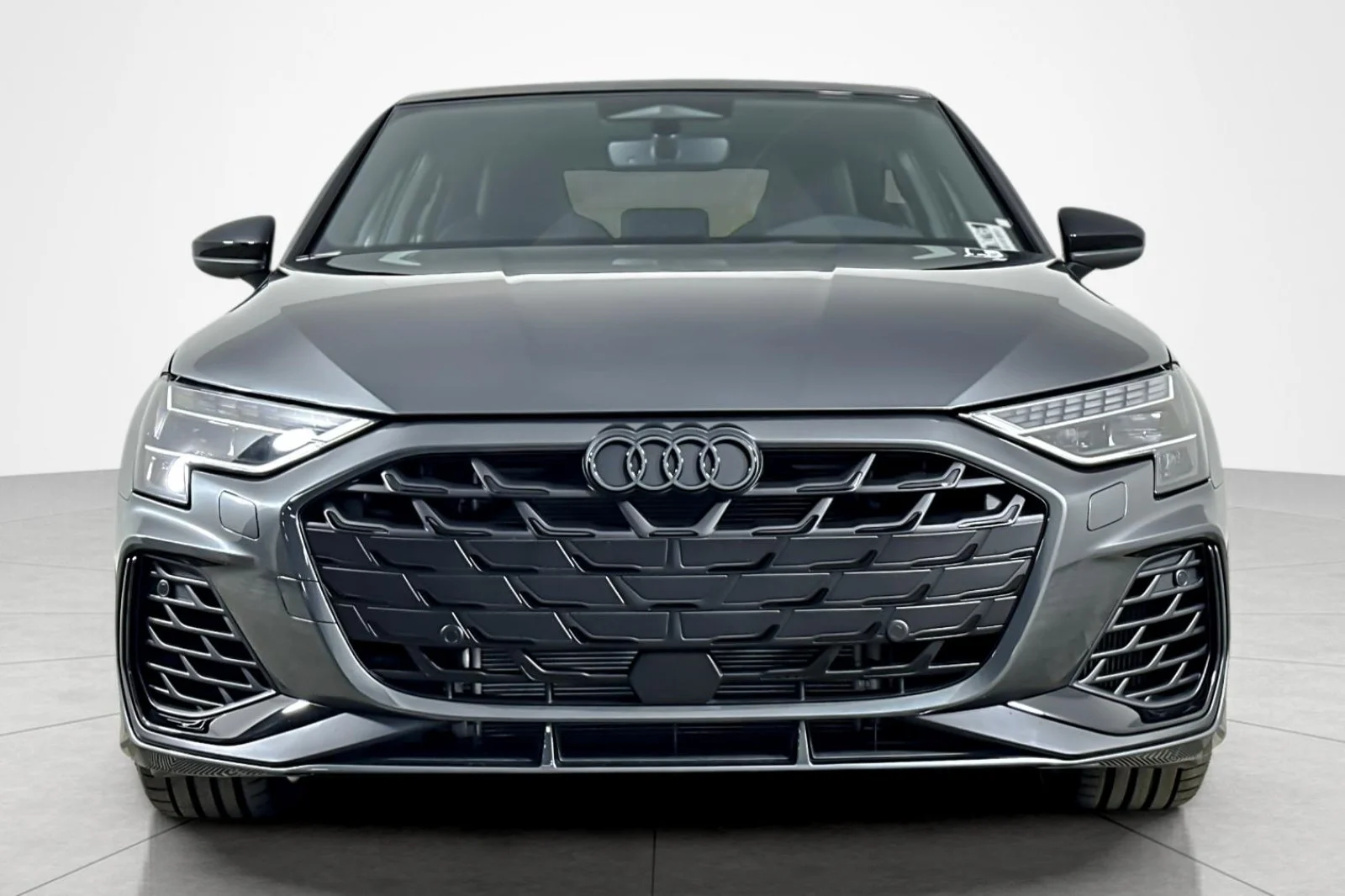 New 2026 Daytona Gray Pearl Effect Audi quattro image 8