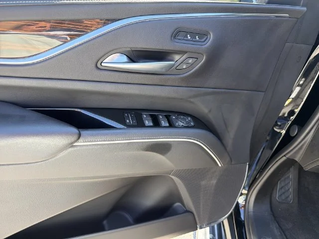 Used 2023 Black Cadillac Luxury image 13