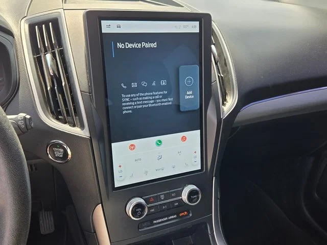 Used 2022 White Ford SEL image 18