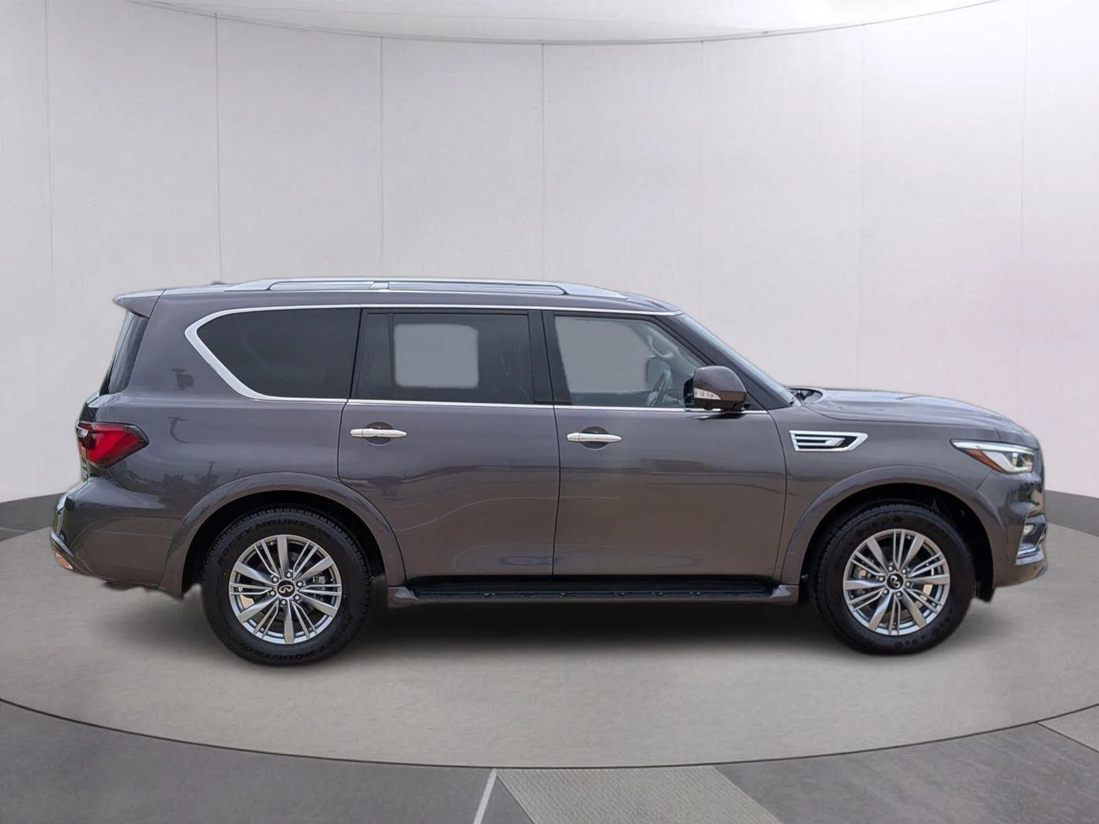 Used 2024 Anthracite Gray INFINITI LUXE image 9