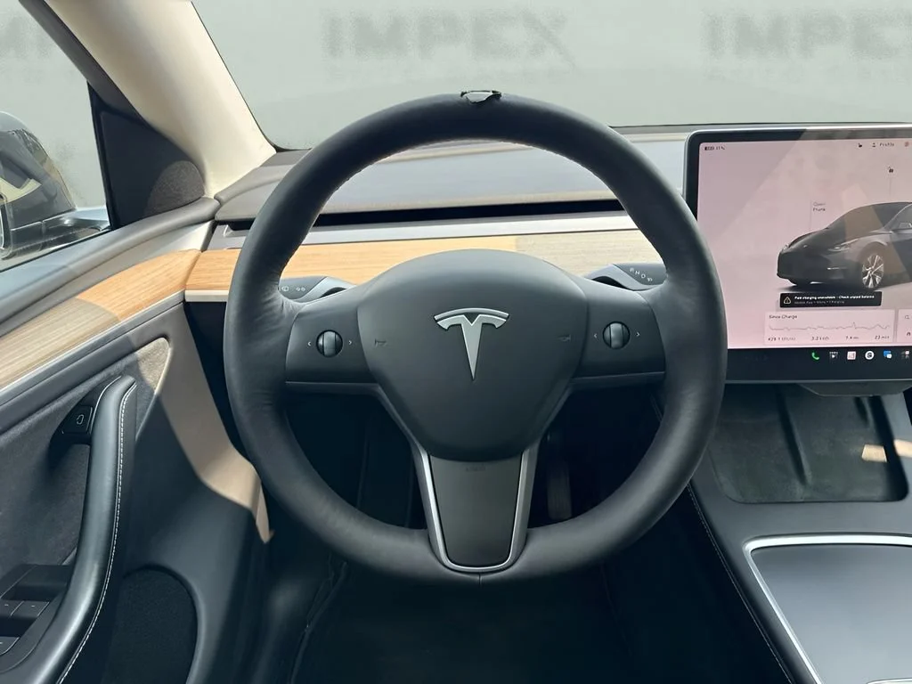 Used 2024  Tesla Long Range image 14