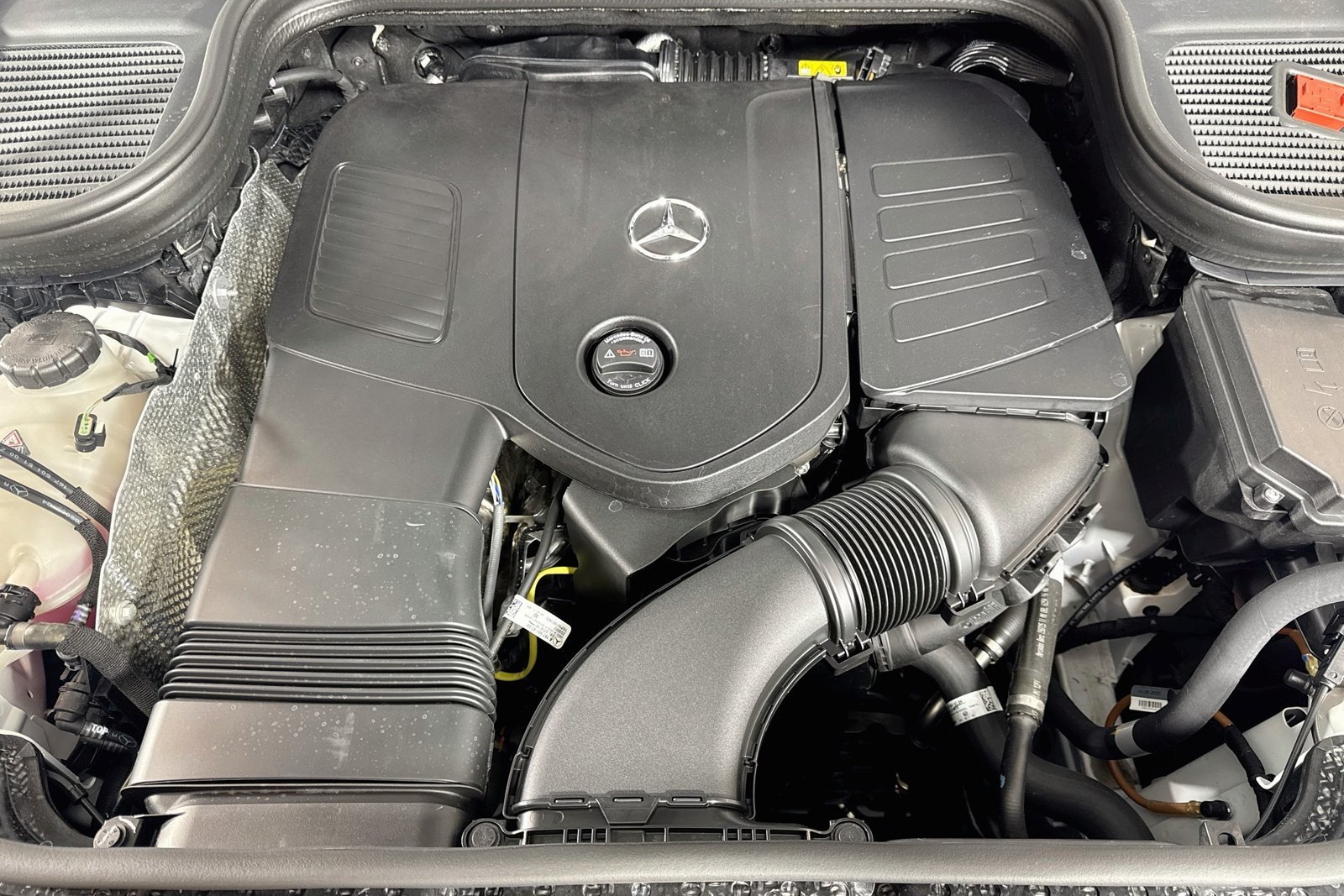 New 2026 Polar White Mercedes-Benz GLE 350 image 28