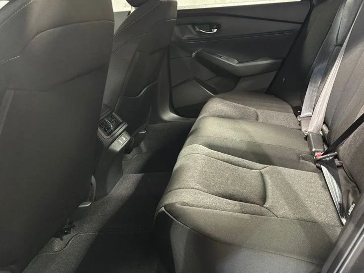 New 2026 Meteorite Gray Metallic Honda SE image 5