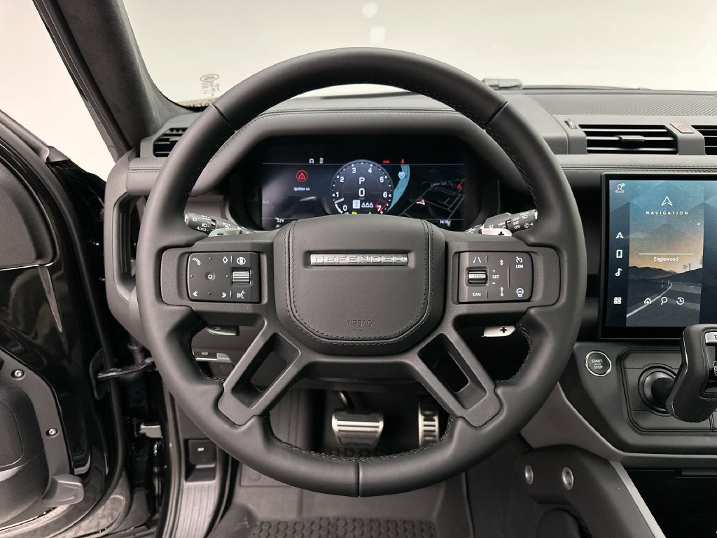 New 2026 Santorini Black Land Rover V8 image 15