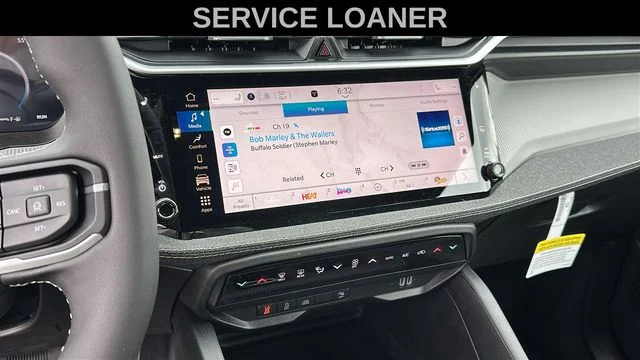 New 2026 Diamond Black Crystal Pearlcoat Jeep Laredo image 15