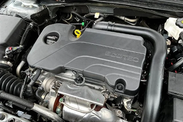 Used 2025 Gray Chevrolet LT image 30