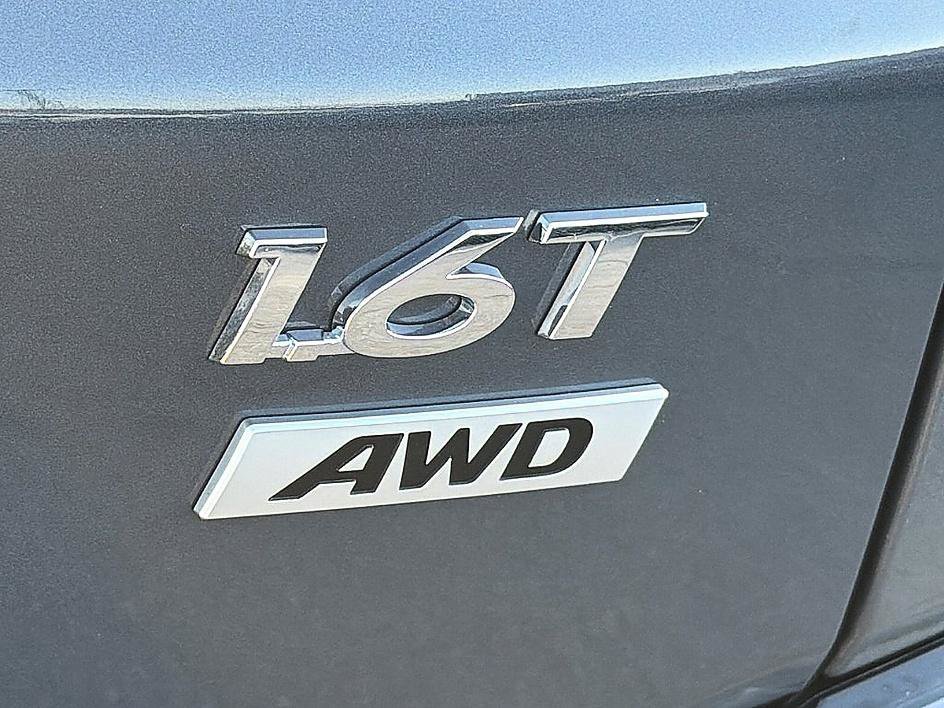 Used 2023 Ecotronic Gray Hyundai Limited image 30