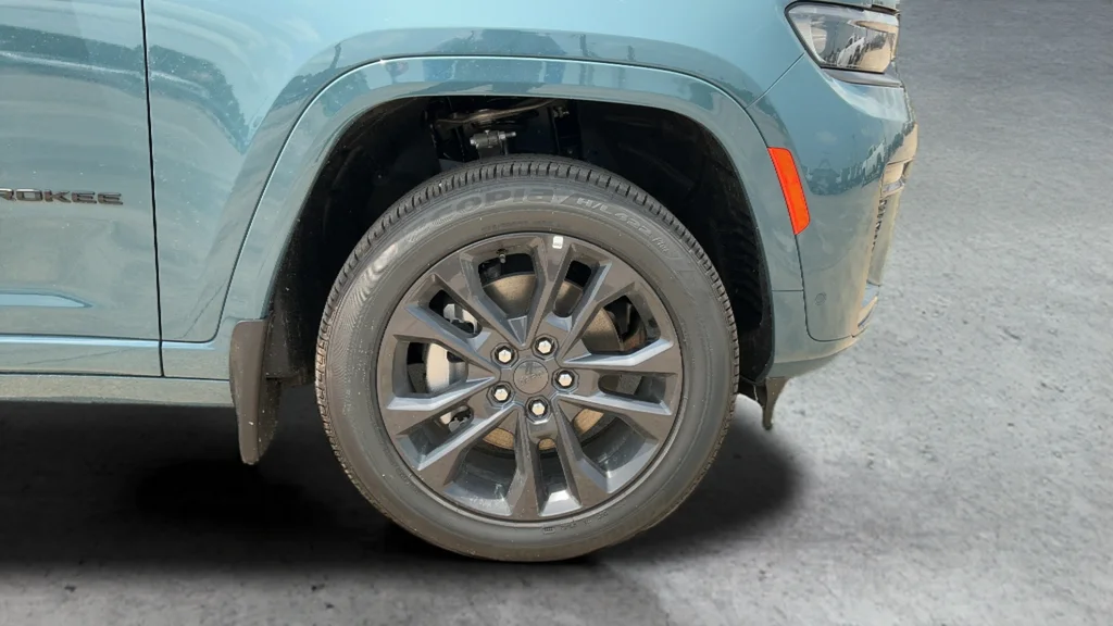 New 2026 Steel Blue Jeep Limited Reserve image 24