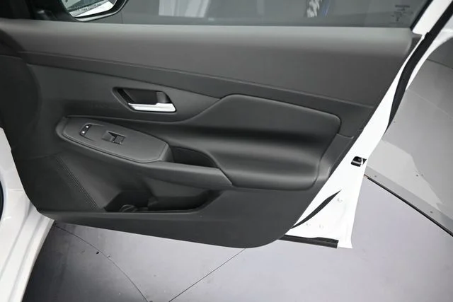 New 2027 White Nissan S image 11