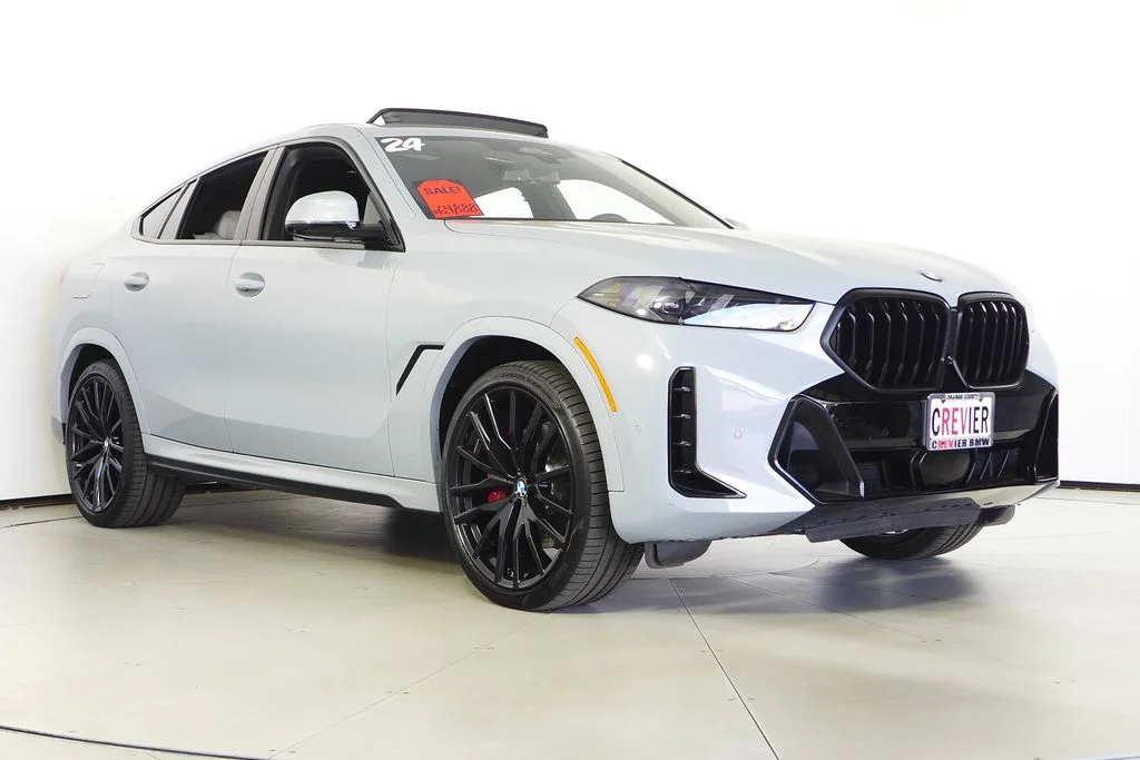 Used 2024 Gray BMW xDrive40i image 4