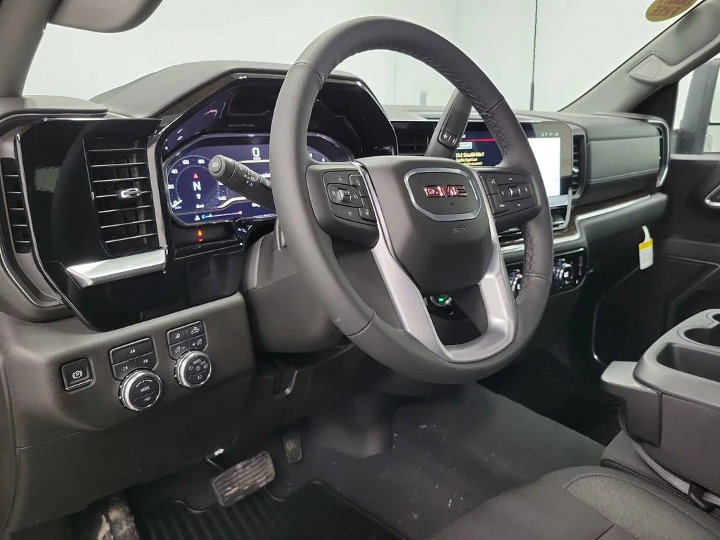 2025 GMC Sierra 2500HD SLE - Photo 7