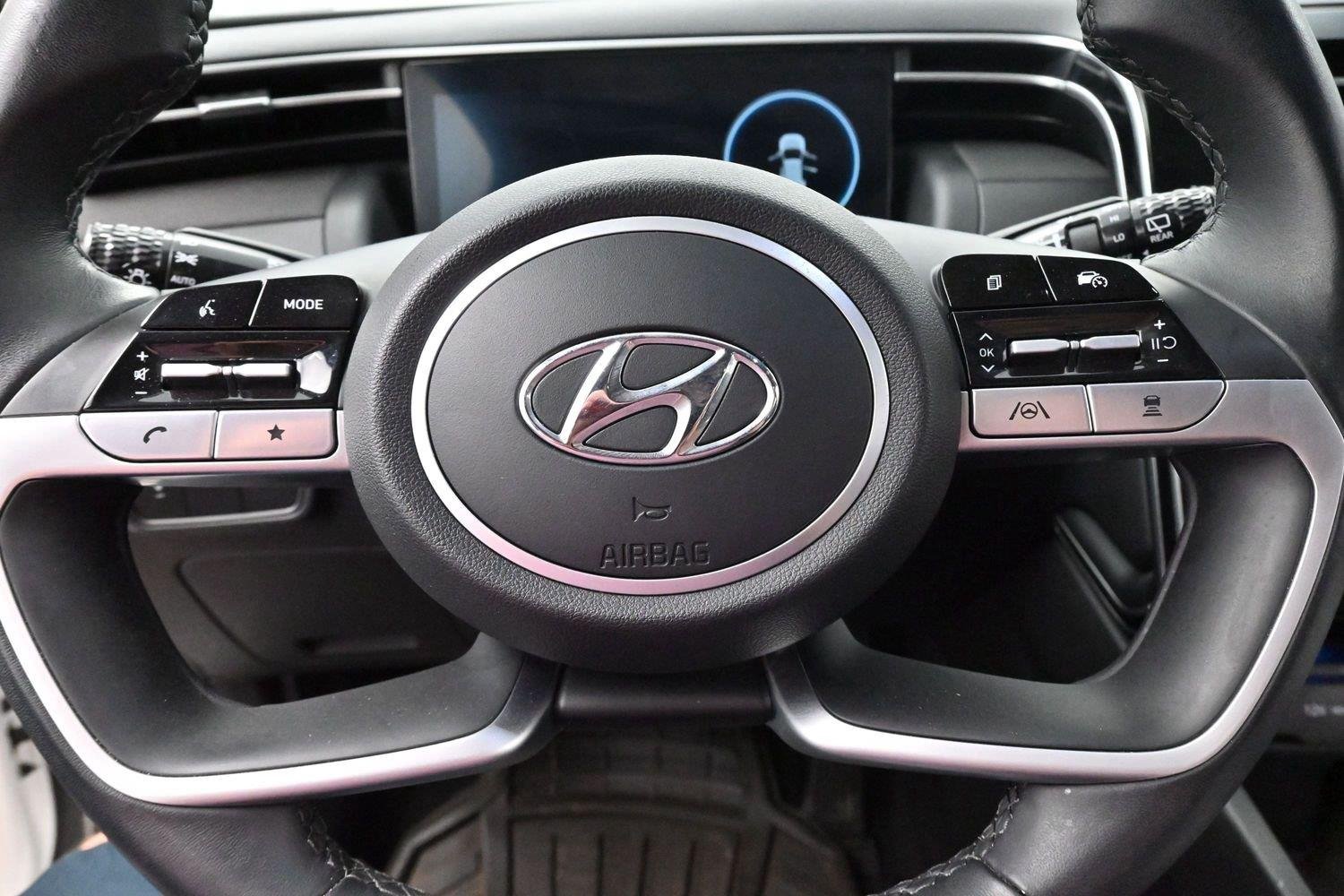Used 2023 Serenity White Pearl Hyundai SEL image 16