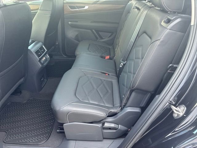 New 2026 Deep Black Volkswagen 2.0T SE w/Technology image 7