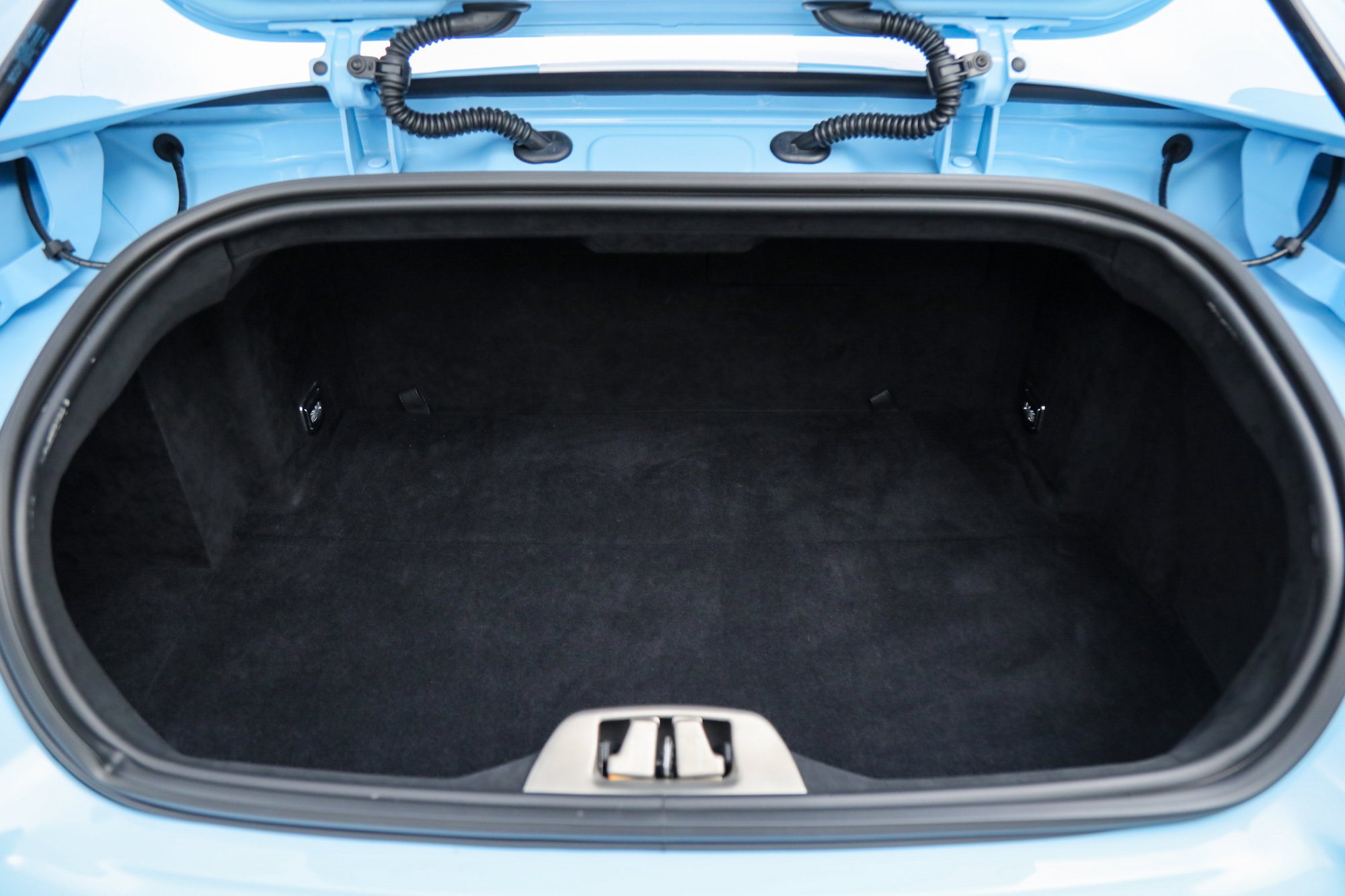 Used 2023 Blue Ferrari  image 38