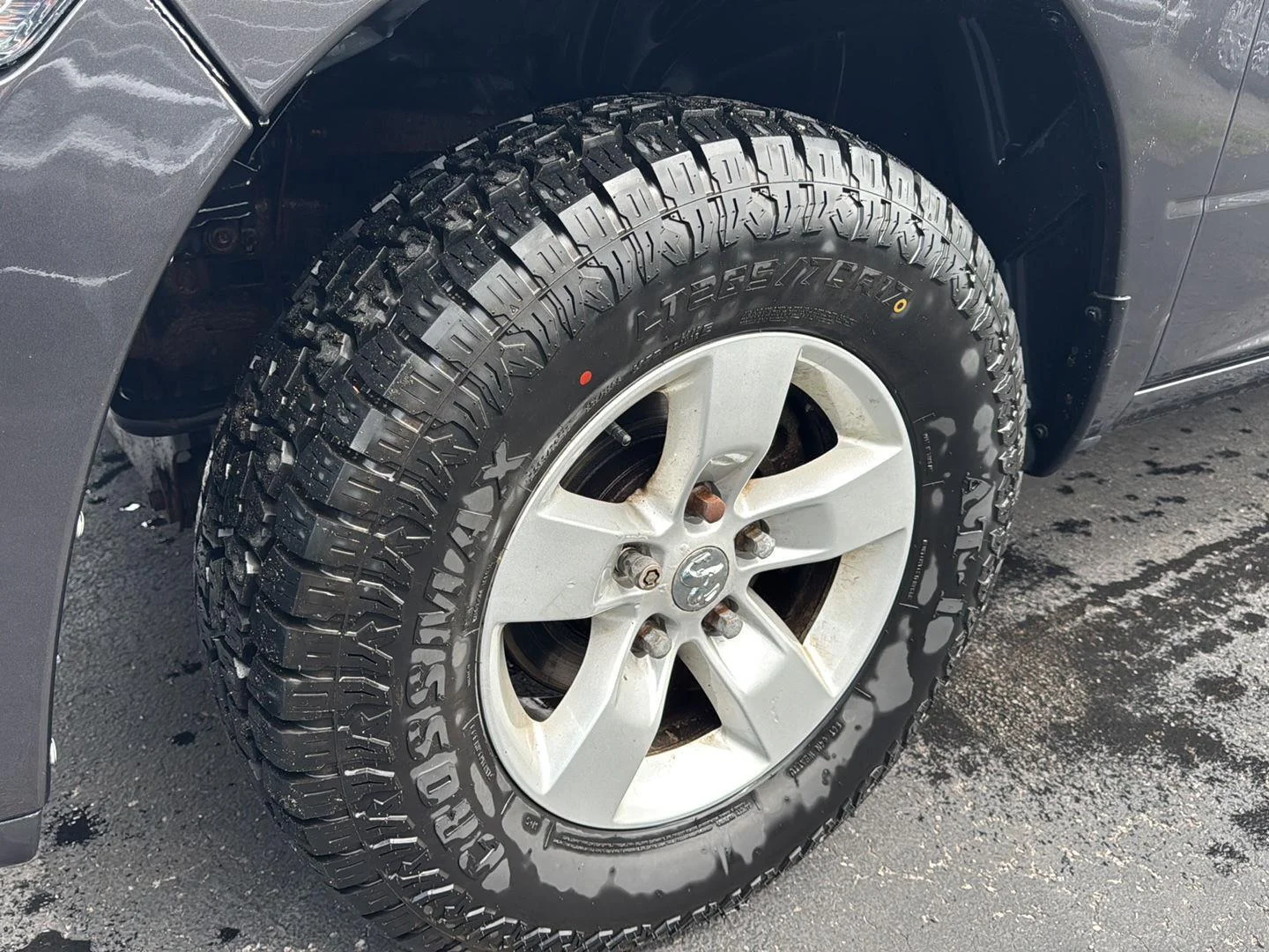 Used 2018 Granite Crystal Metallic Clearcoat Ram Express image 11