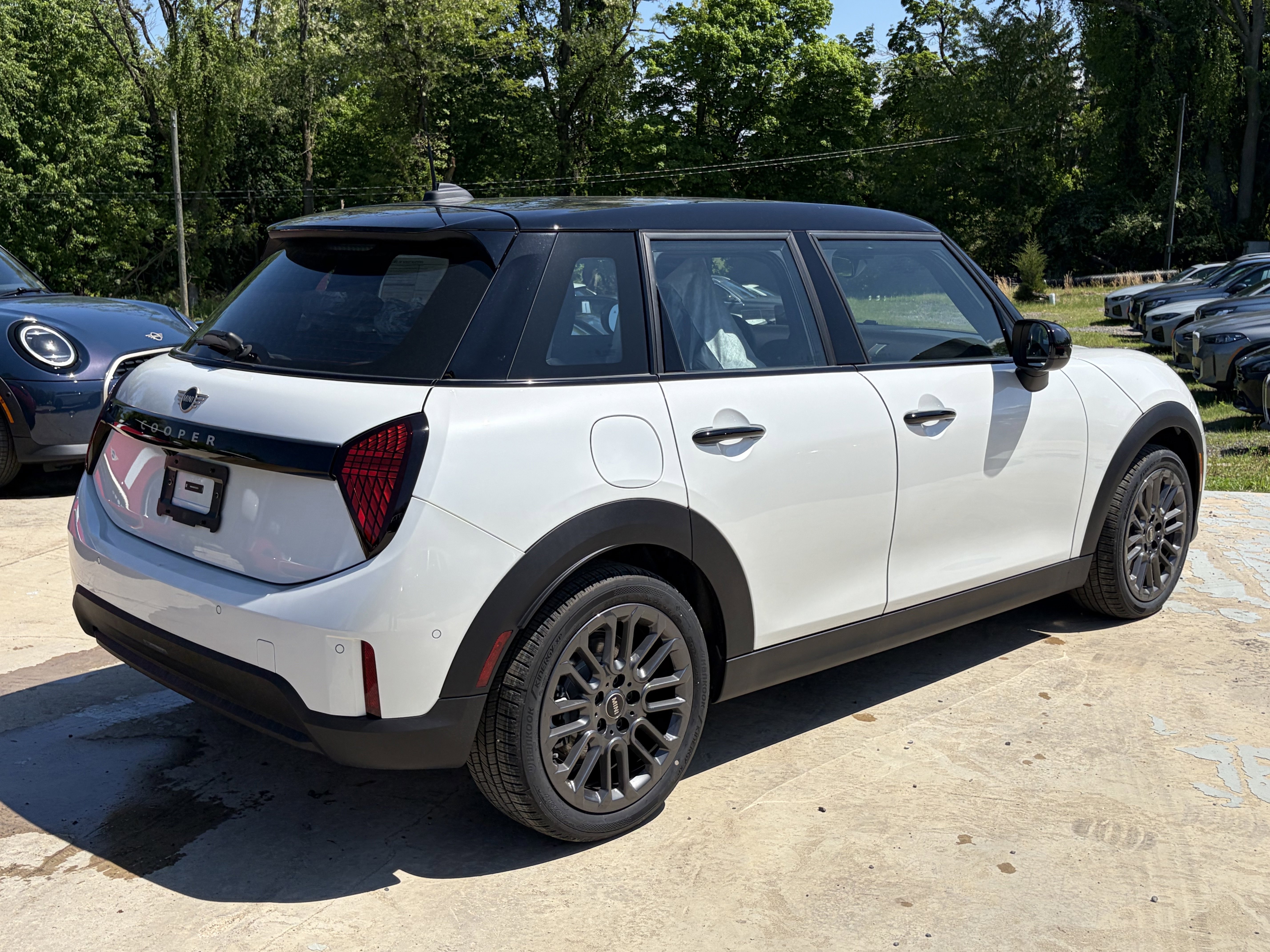 Used 2026 NANUQ WHITE METAL MINI  image 5