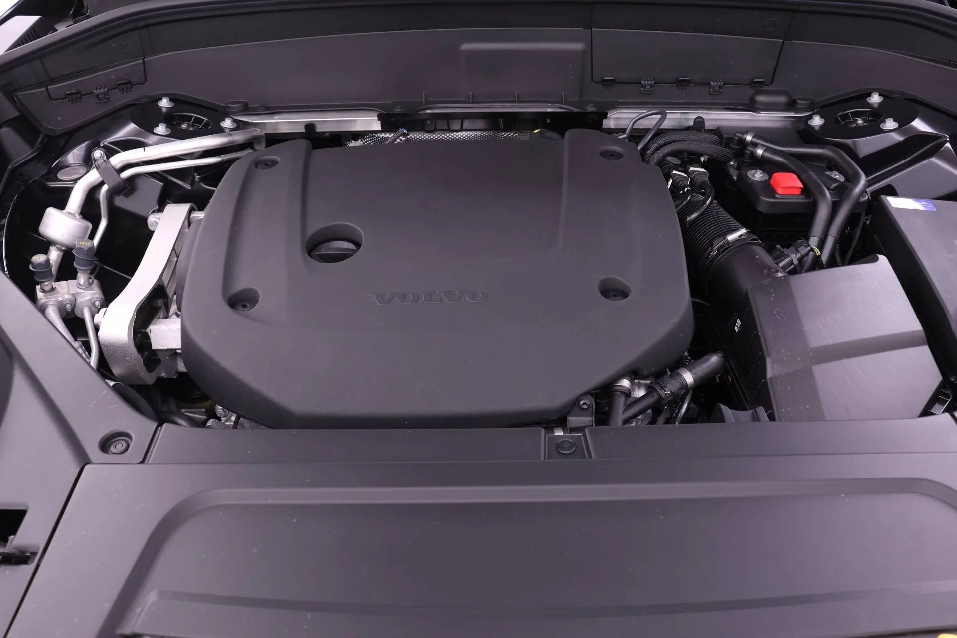 New 2026 Onyx Black Volvo Plus image 17