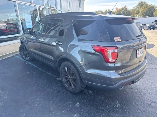 Used 2019 Gray Ford XLT image 9